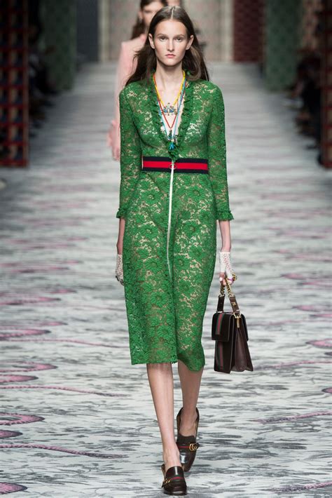 gucci abiti cerimonia 2016|Gucci Spring 2016 Ready.